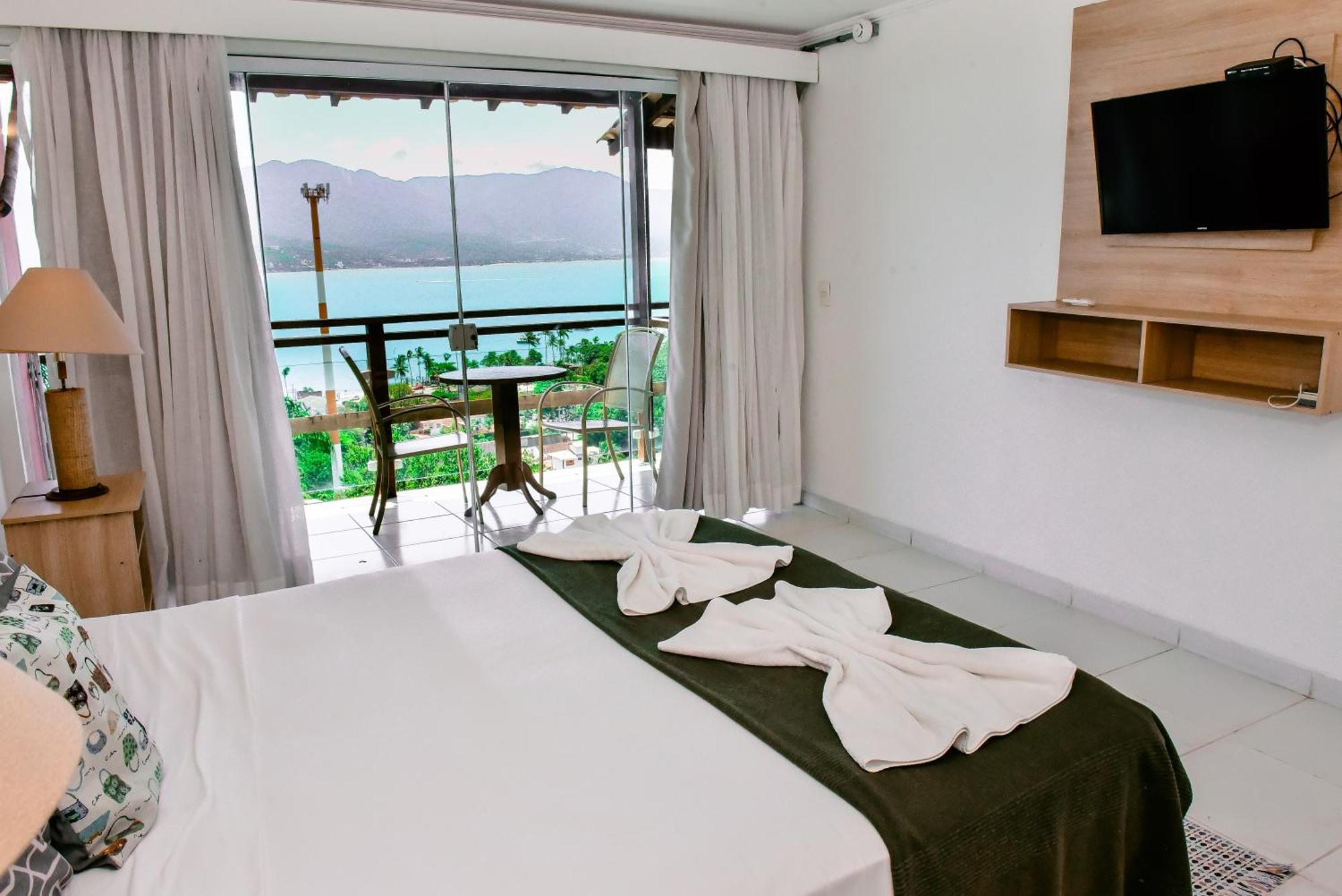 Hotel Vista Bella Ilhabela Buitenkant foto